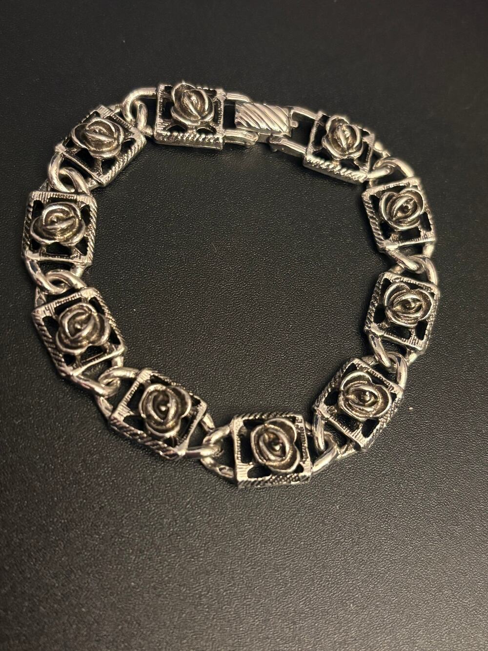 Vintage Sarah Coventry Rose Link Bracelet 7”